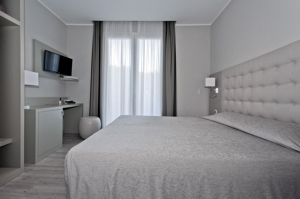 San Francesco 4*